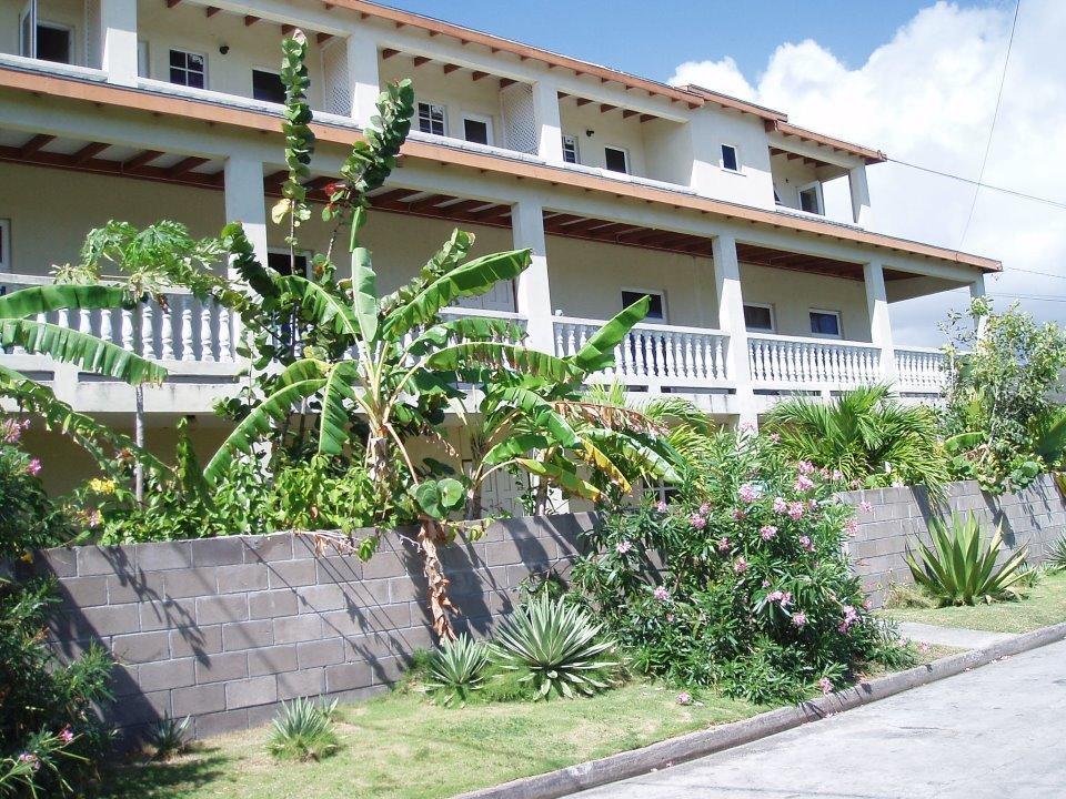 Hotel Culture House Basseterre Esterno foto