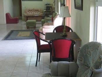 Hotel Culture House Basseterre Esterno foto